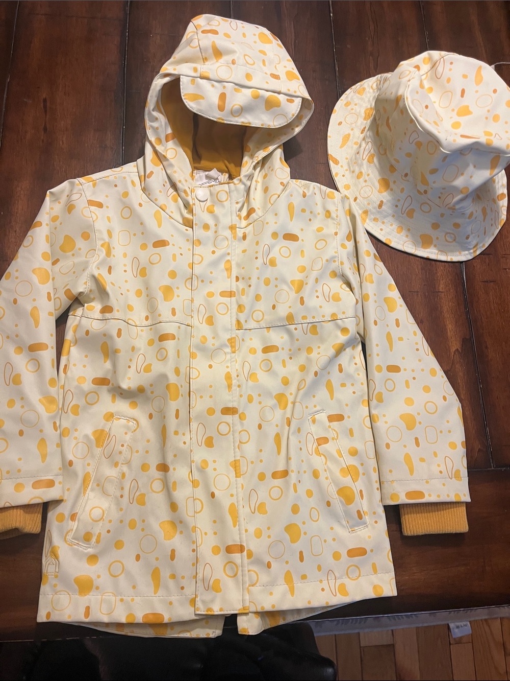 Childrens' Hooded Yellow Dot Raincoat with Matching Hat